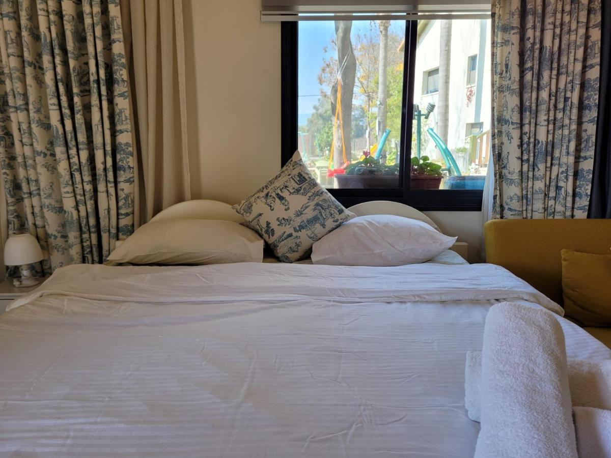Nuriel Fruit & Guest House Sheʼar Yashuv Eksteriør billede