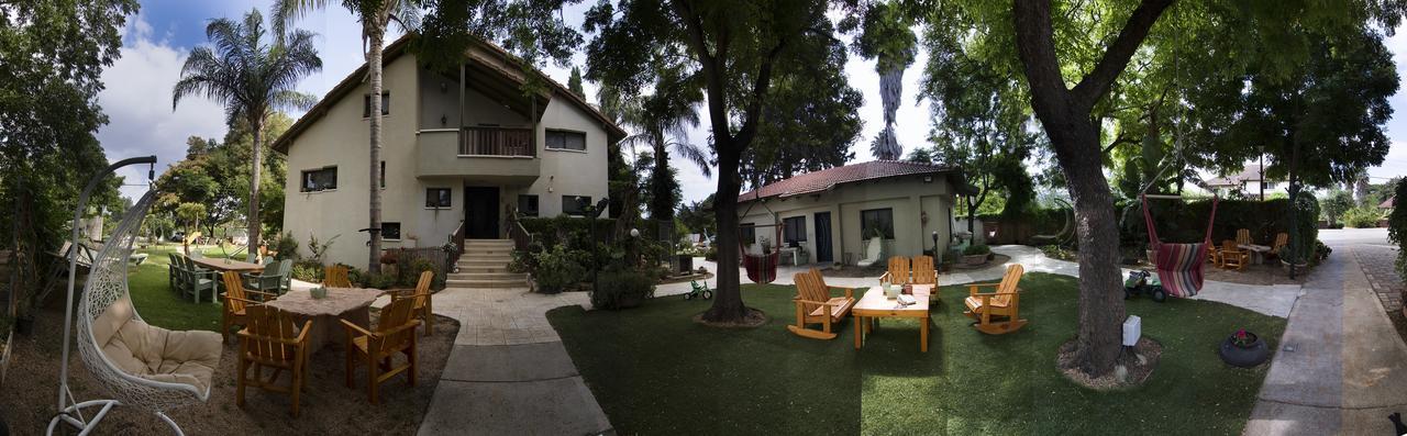 Nuriel Fruit & Guest House Sheʼar Yashuv Eksteriør billede